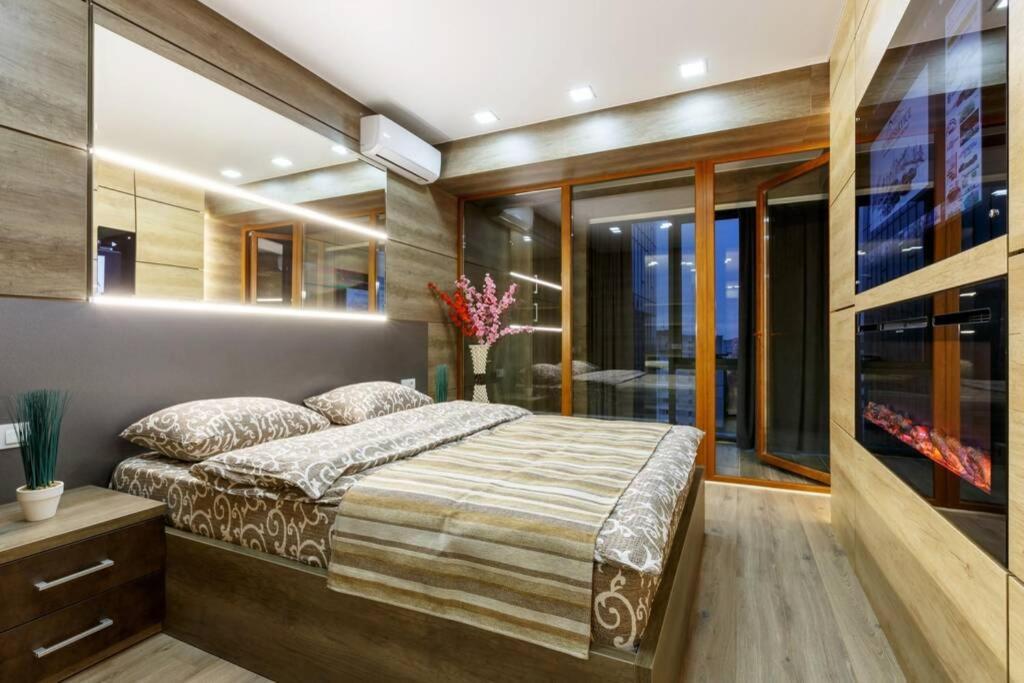 City Center. Panoramic Windows. Fireplace. Chisinau Exterior photo
