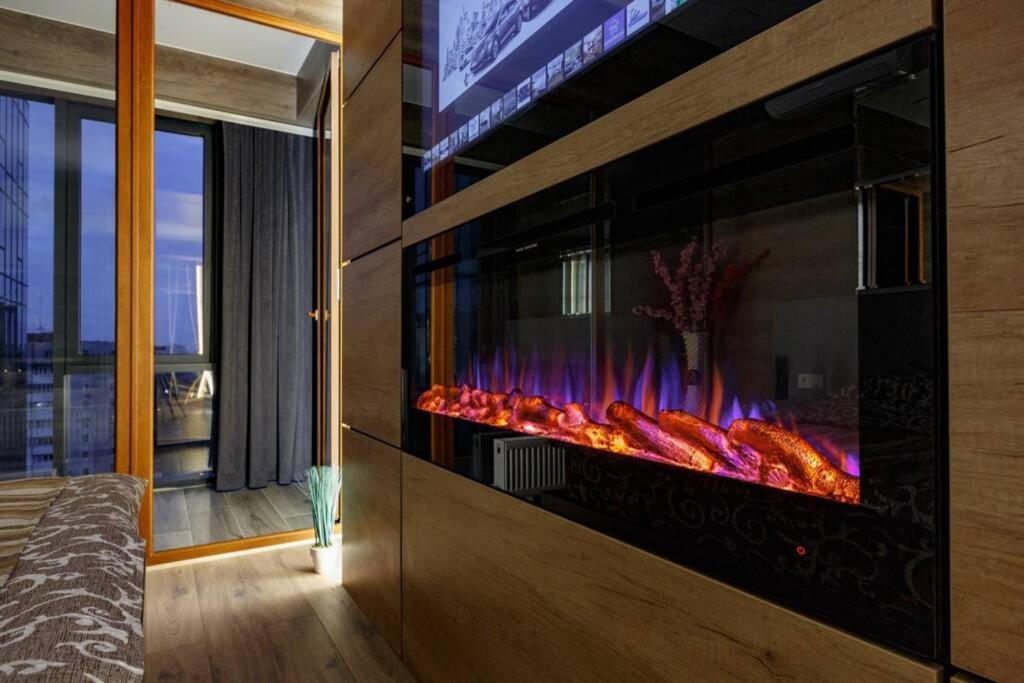 City Center. Panoramic Windows. Fireplace. Chisinau Exterior photo